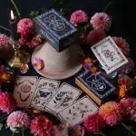 Viola Lux Umbra Tarot