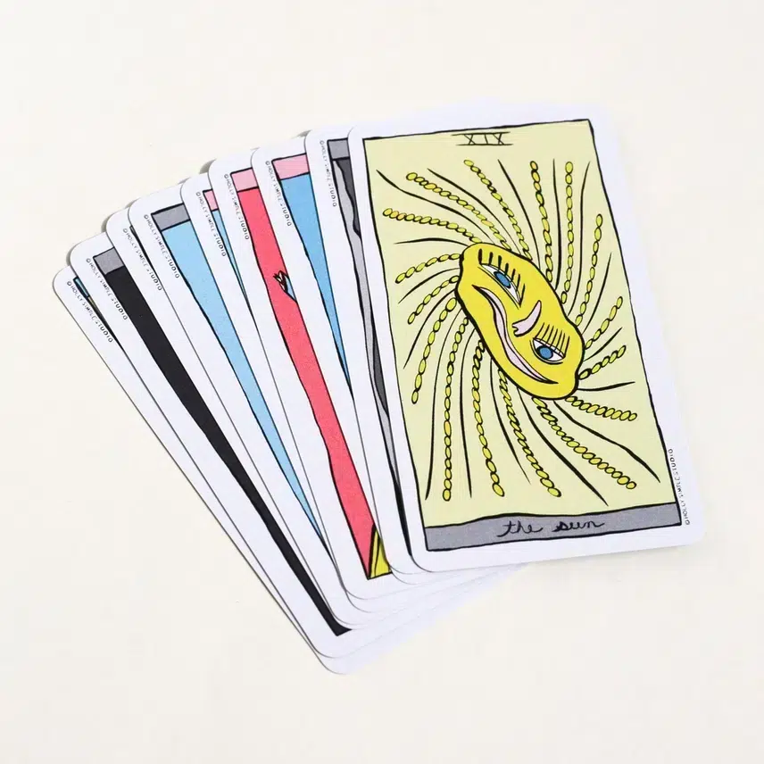 Holly Simple Tarot